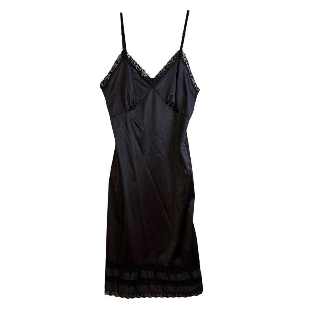 Lady Manhattan 34 Black Lace Nylon Vtg Full Slip Adjustable Straps Made in USA